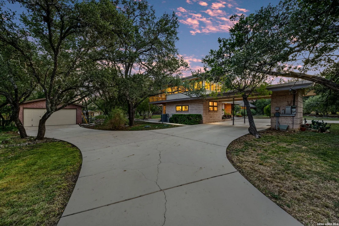 Photo of 106 Mecca Dr