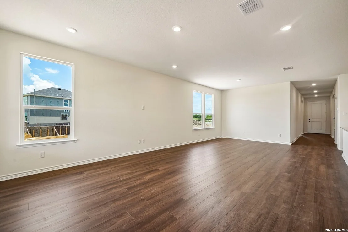 Photo of 7724 MOUNTAINEER WAY