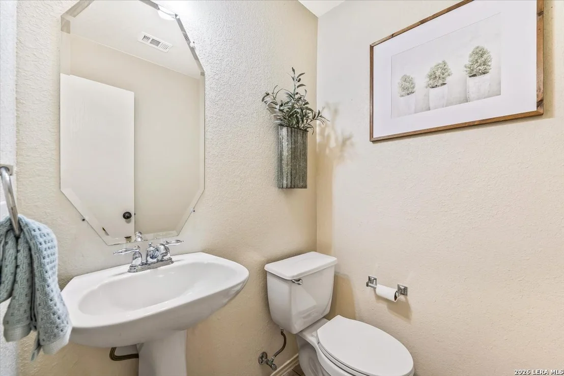 Photo of 26603 Redstone Hill