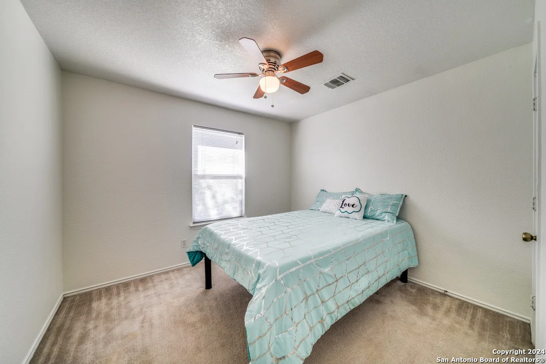 Photo of 4927 Ancient Elm
