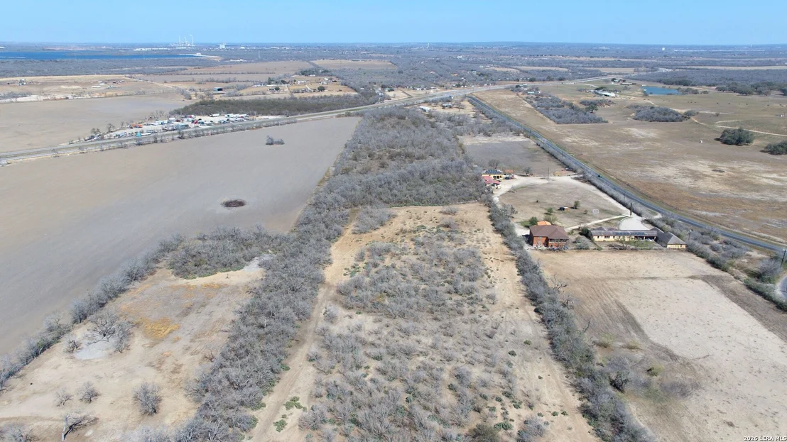 Photo of 44± AC S Loop 1604 E