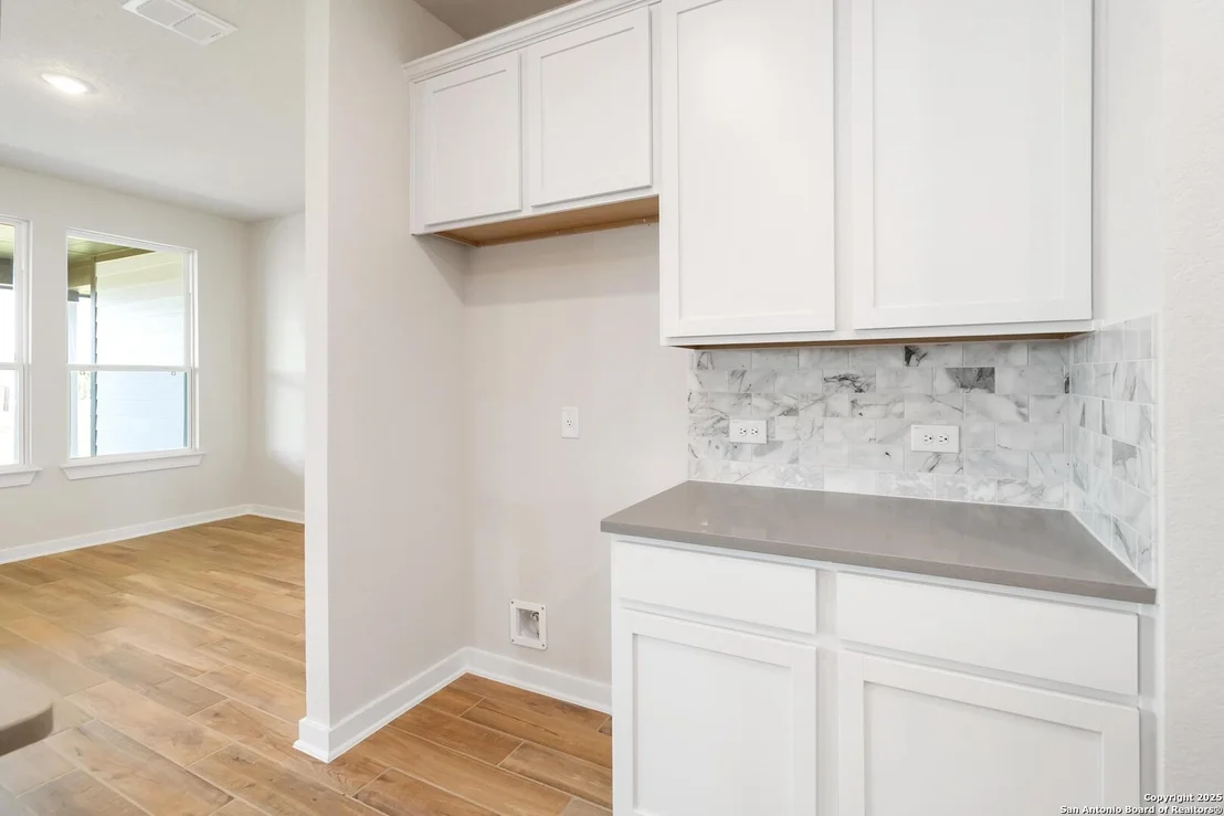 Photo of 541 Alta Vista Drive