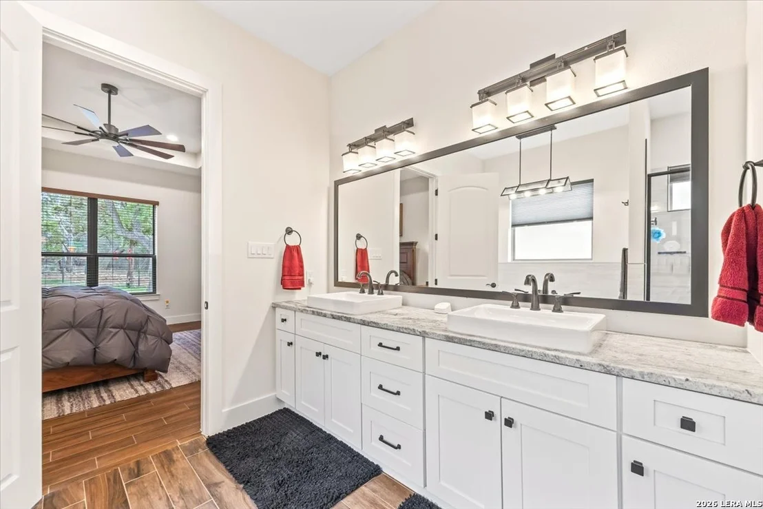 Photo of 814 Rutherford
