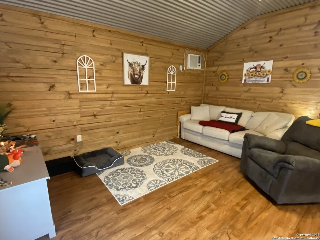 Photo of 119 Laurel Way