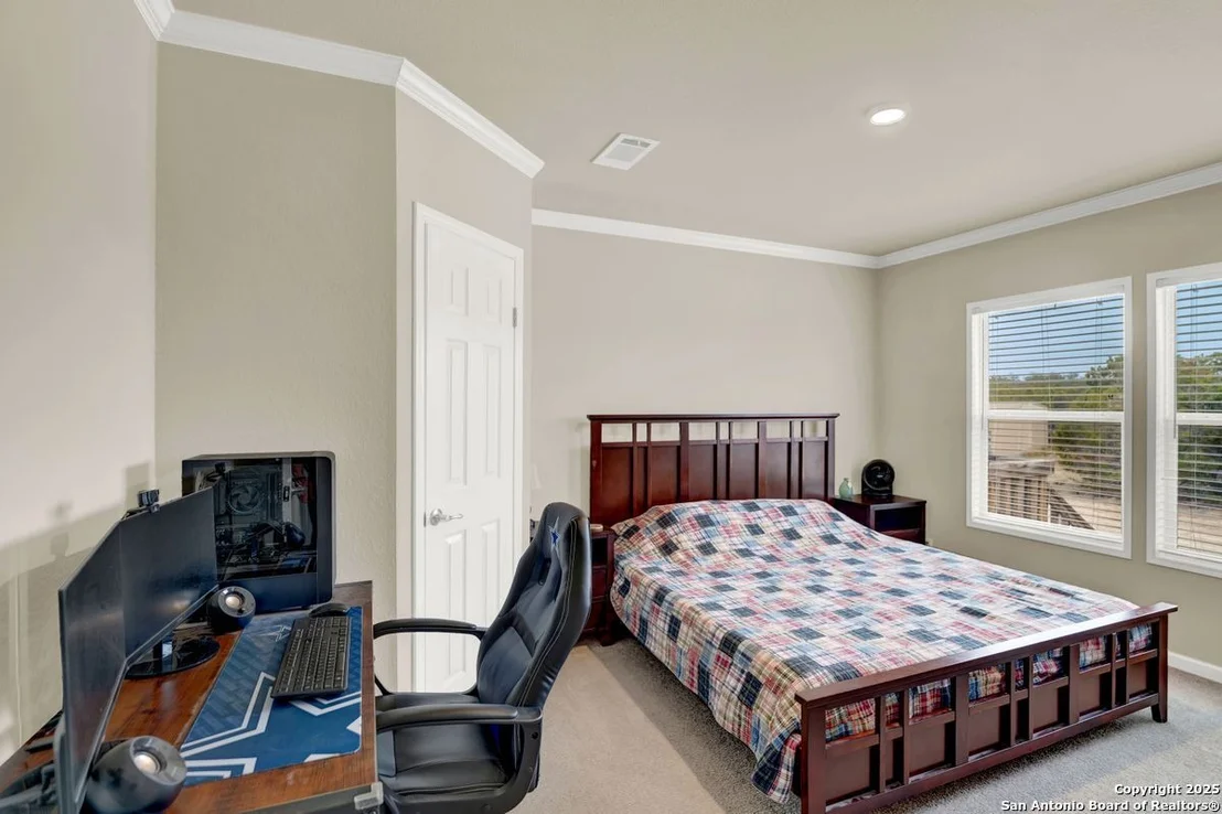 Photo of 1685 BROAD OAK DR