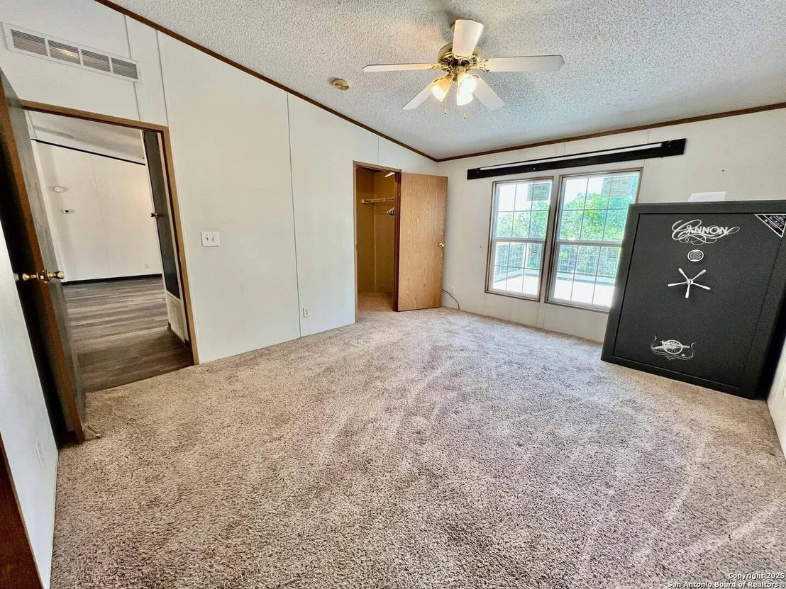 Photo of 147 Silver Creek