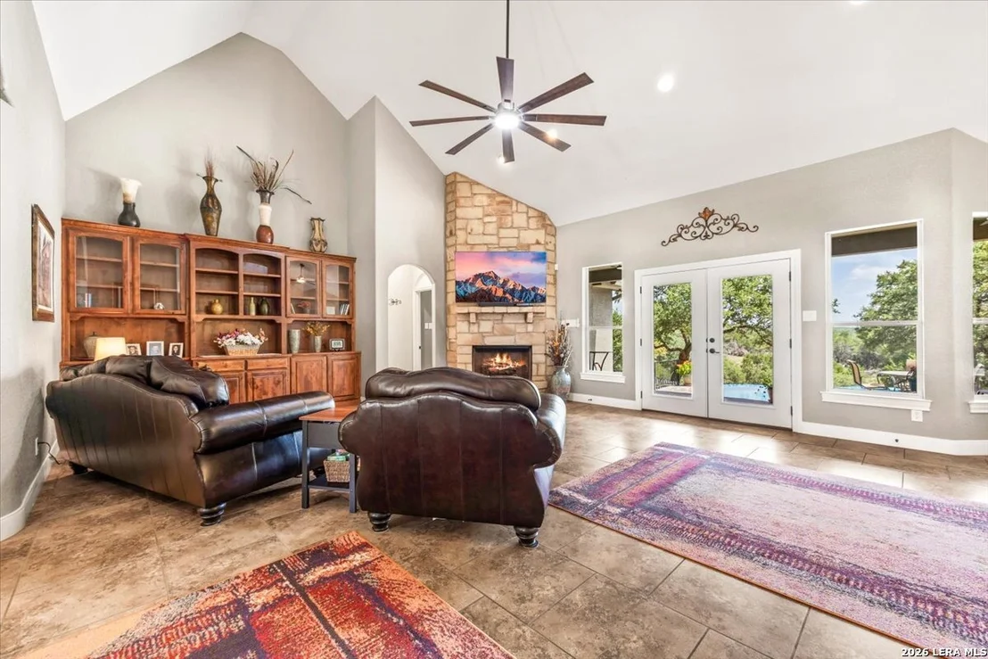 Photo of 563 Cambridge
