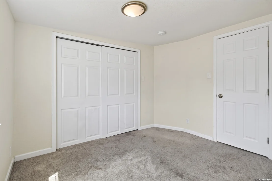 Photo of 363 W ANSLEY BLVD