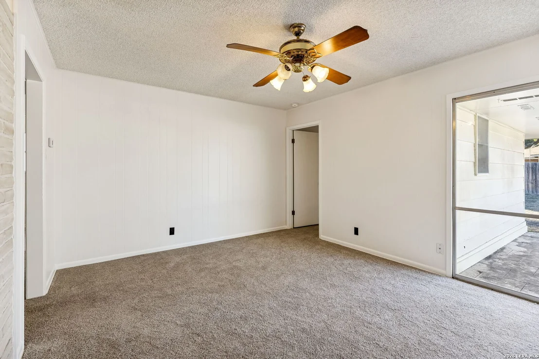 Photo of 3619 Mapleton