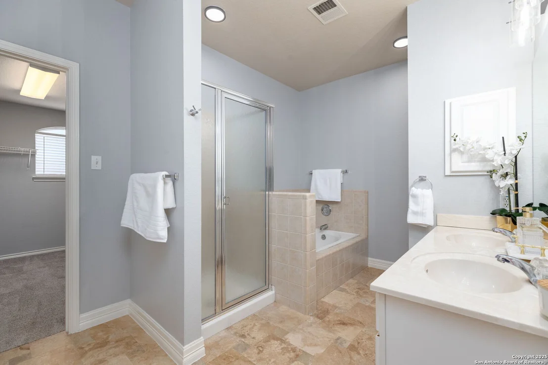 Photo of 1206 PINNACLE FLS