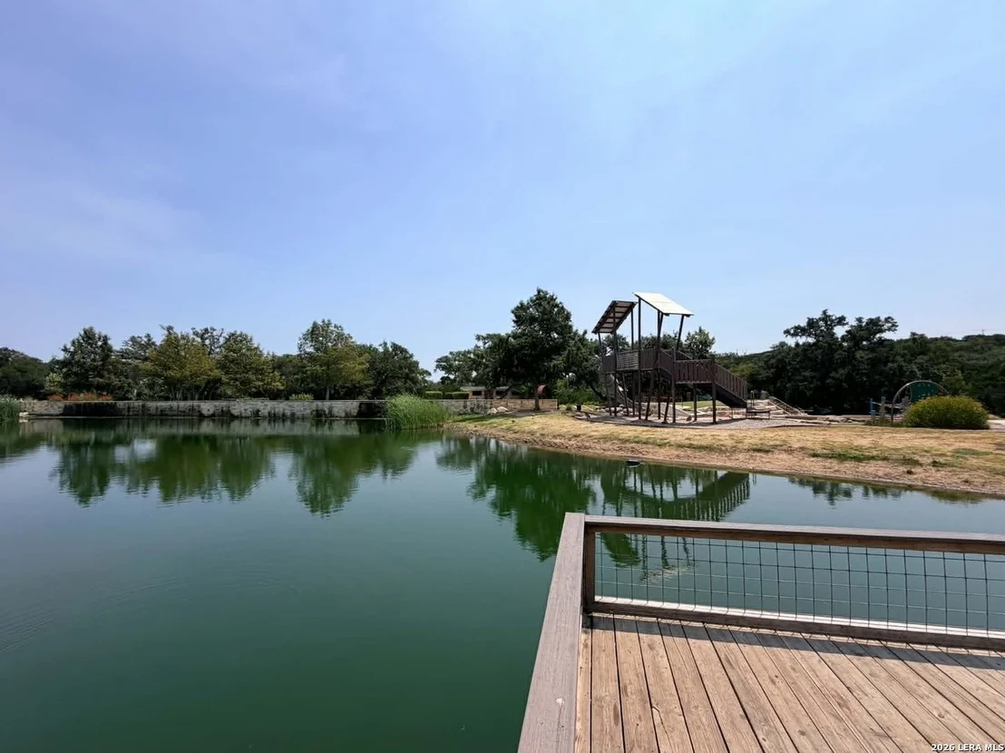 Photo of 32116 Macey Oak