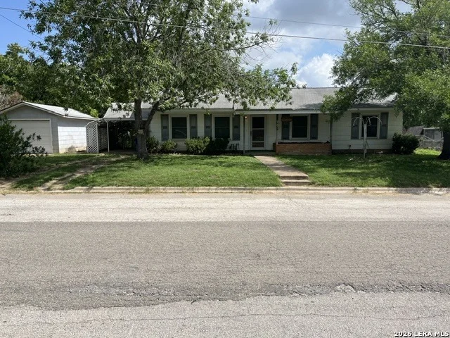 Photo of 708 Sutton