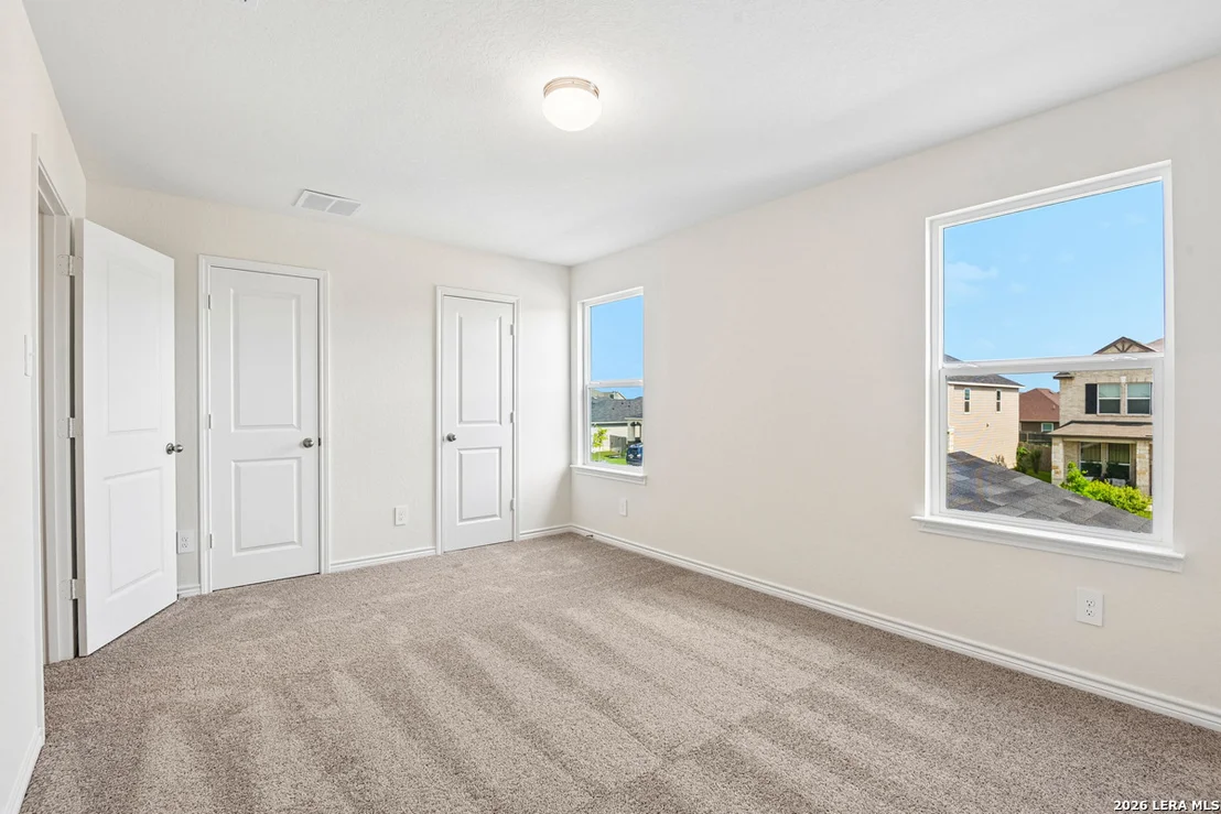 Photo of 448 Horizon Pointe