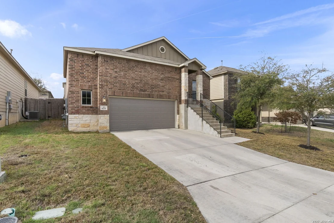 Photo of 6211 FOX PEAK DR