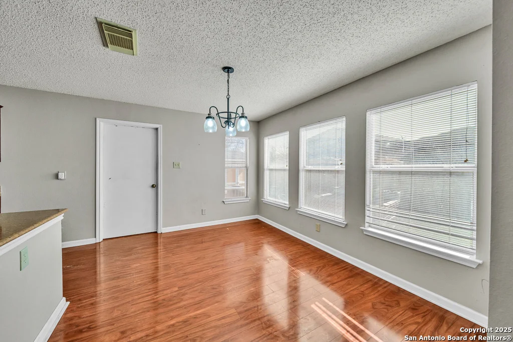 Photo of 7910 Dover Glade