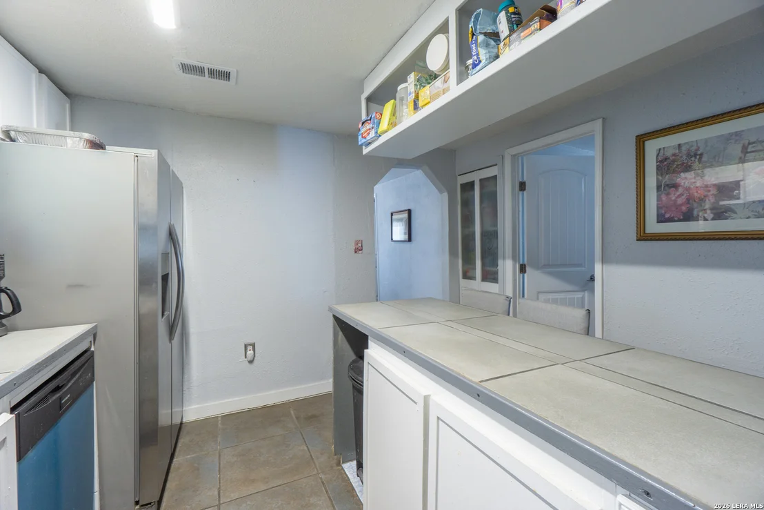 Photo of 1203 Vickers