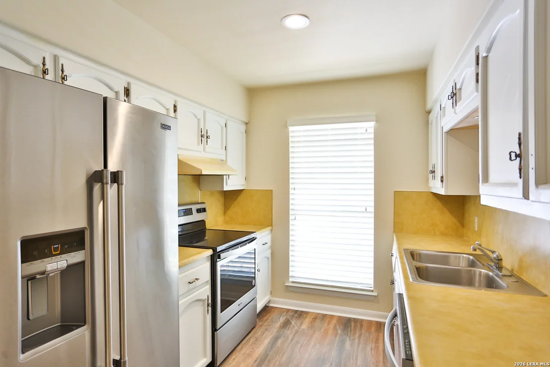 Photo of 131 CREEKSIDE DR