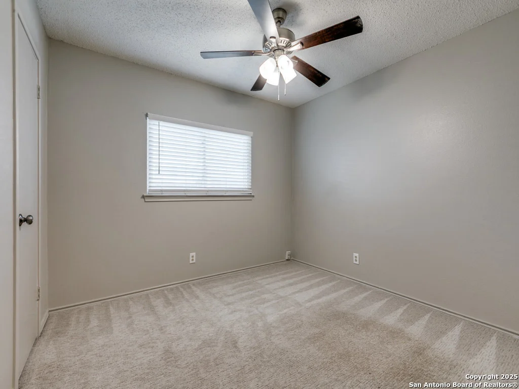 Photo of 6534 Beech Trail