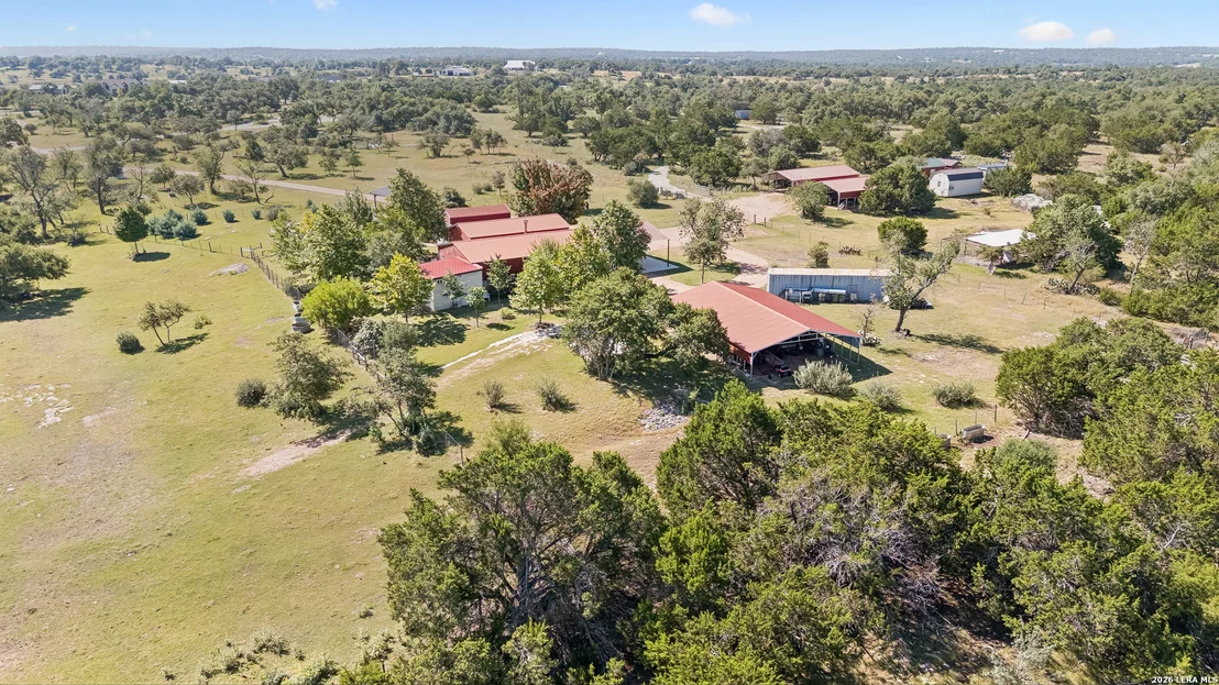 Photo of 652 OVERLOOK DR