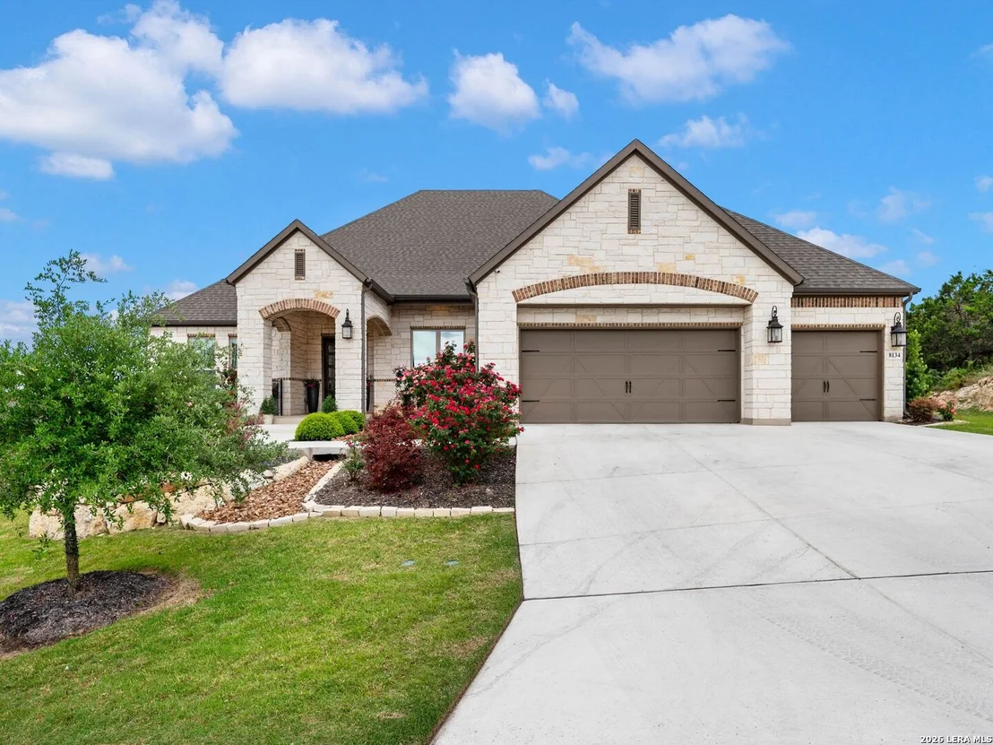 Photo of 8134 Vanity Hill