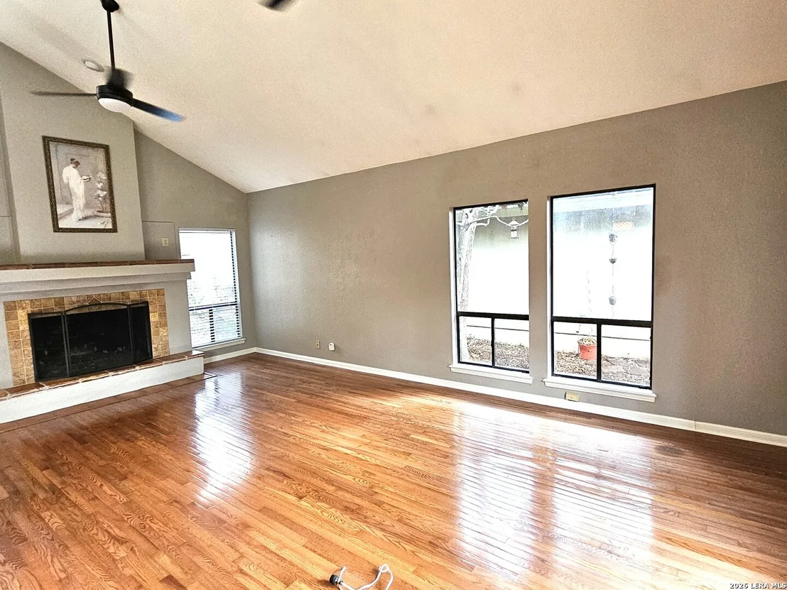 Photo of 3410 RIVER PATH ST