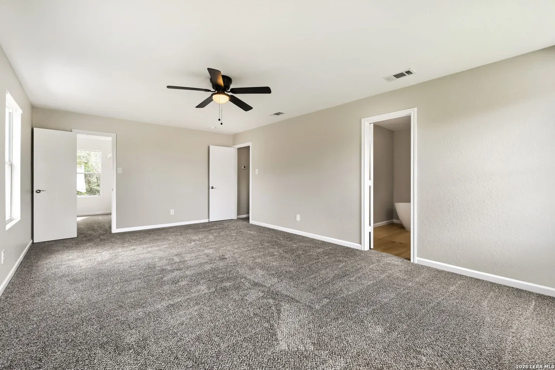 Photo of 117 Gatewood Clf