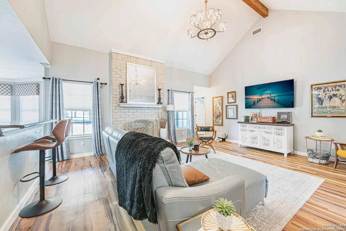 Photo of 433 Bear Gardens