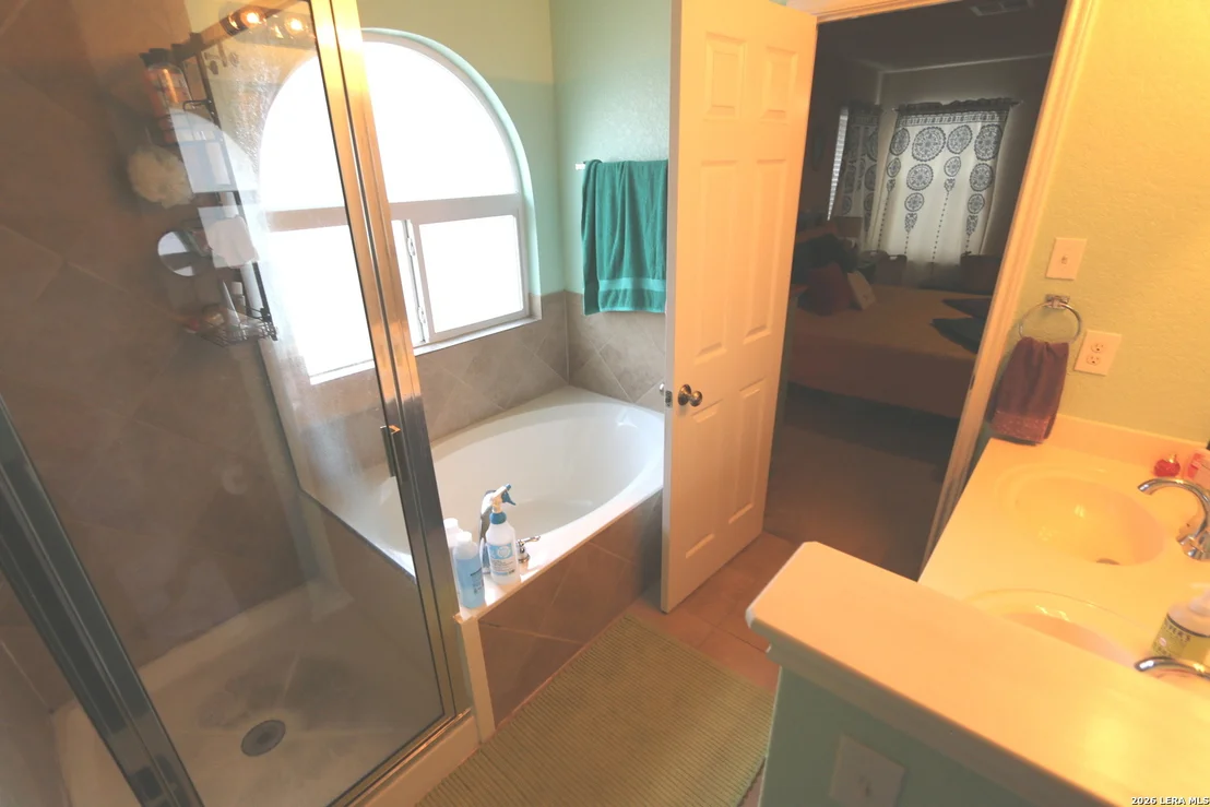 Photo of 11906 Cheney Glen