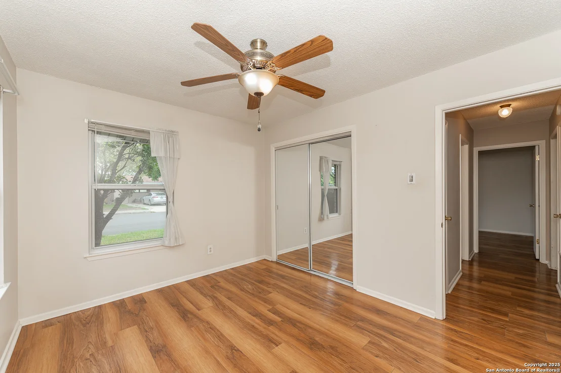 Photo of 409 Pecan Dr.