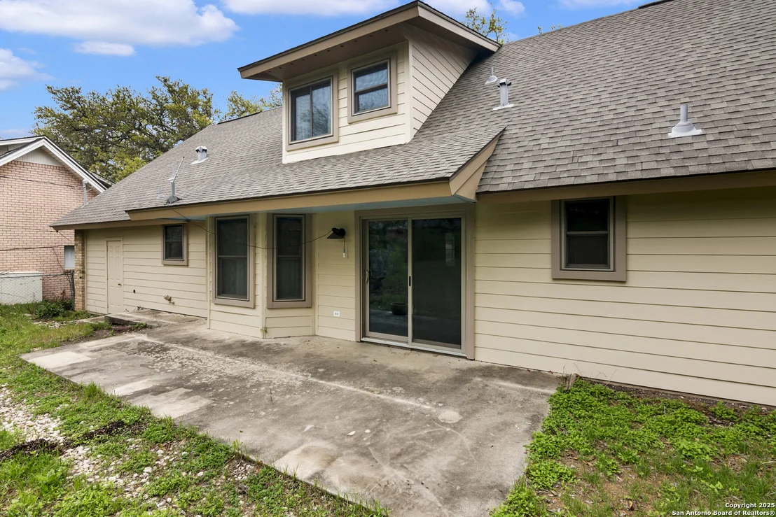 Photo of 606 Serenade