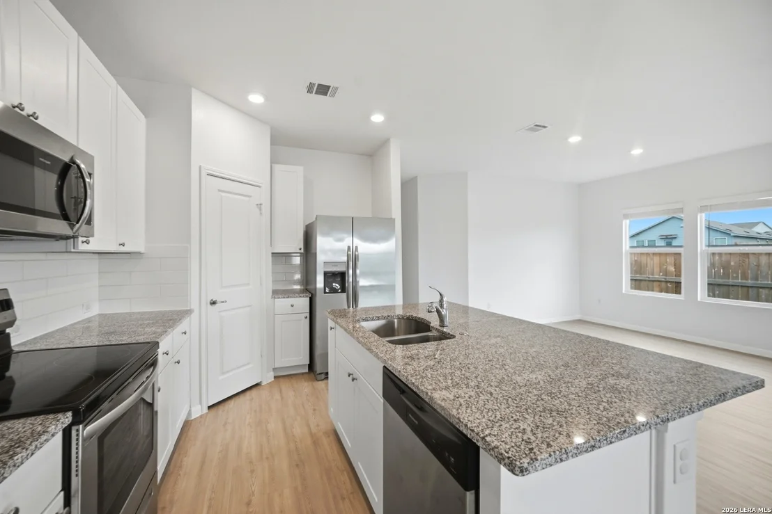 Photo of 1050 Crenshaw