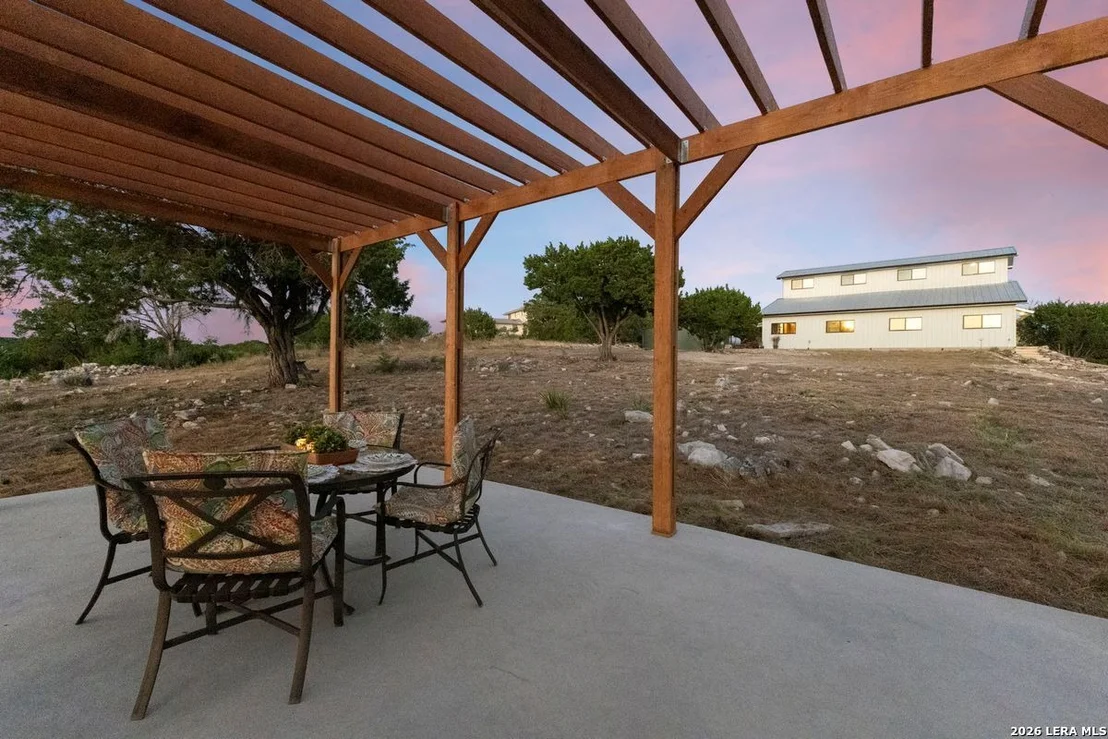 Photo of 103 Bluffview Cir