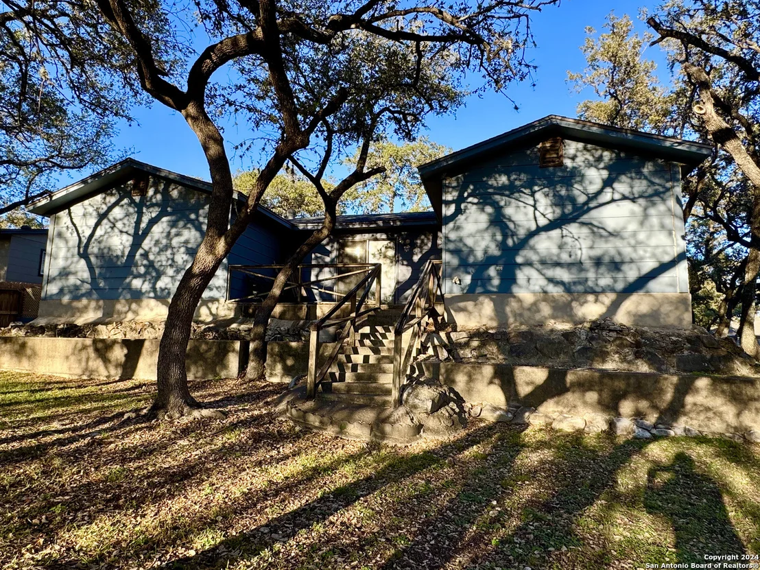 Photo of 16911 SPRINGHILL