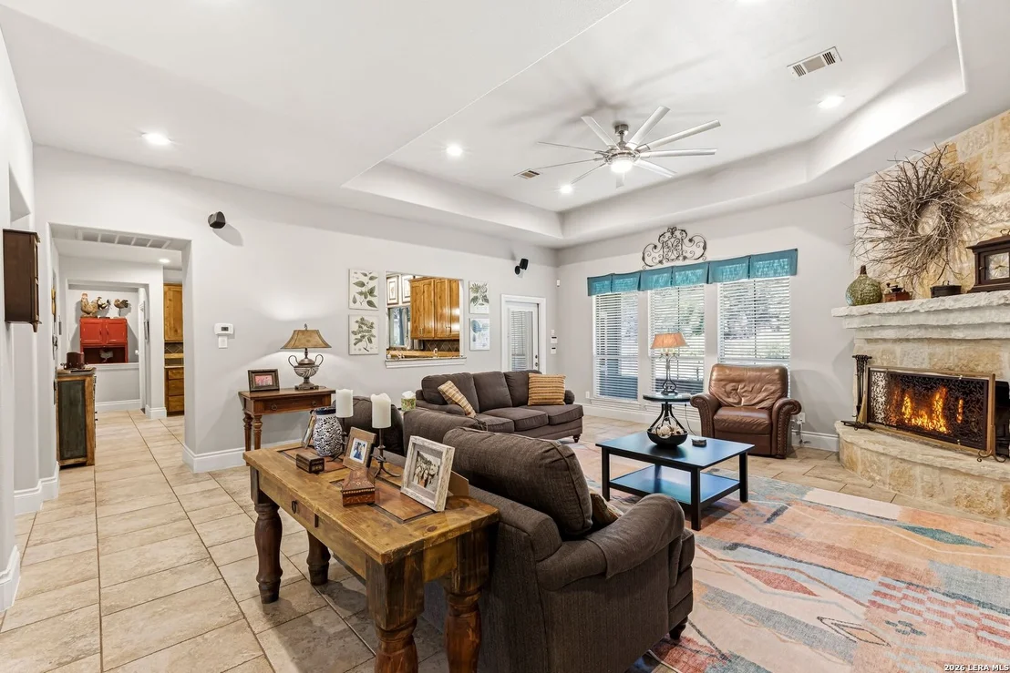 Photo of 900 INDIGO RUN DR
