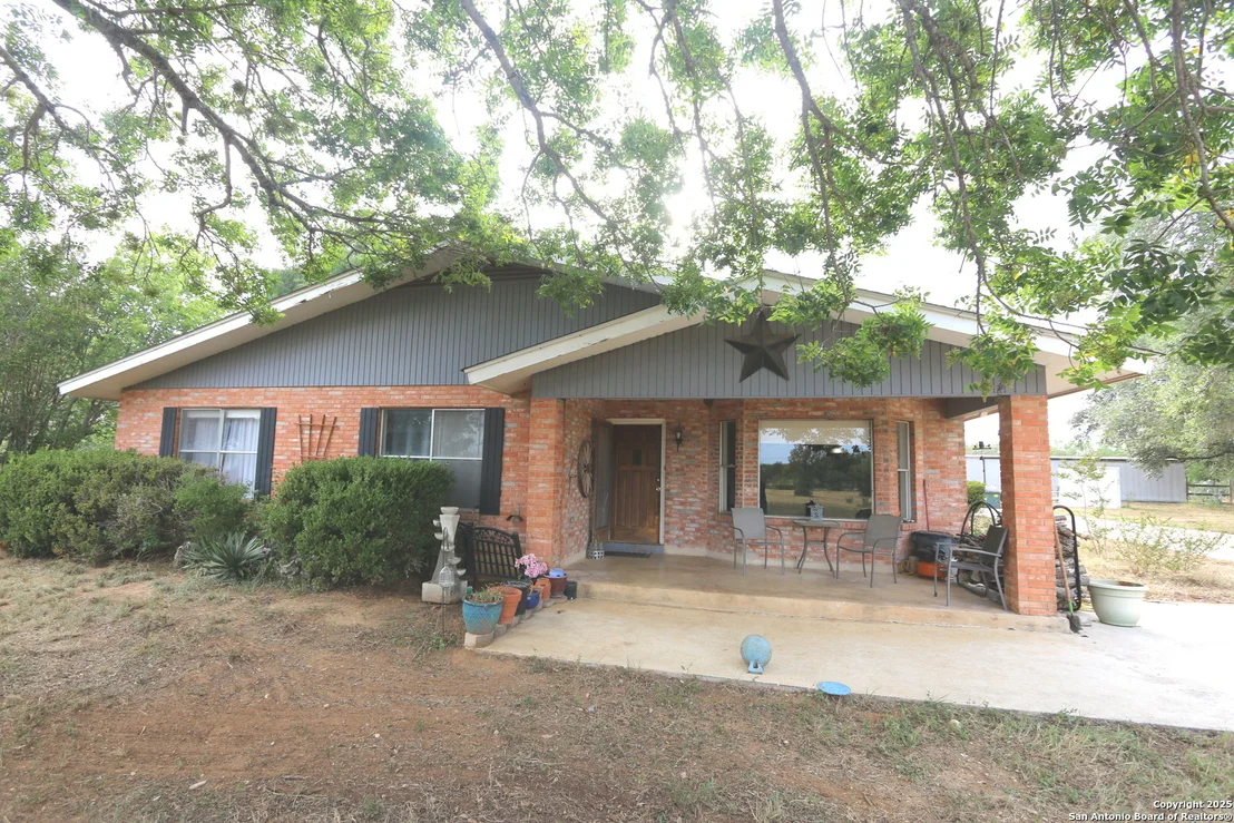 Photo of 1023 Zigmont Road