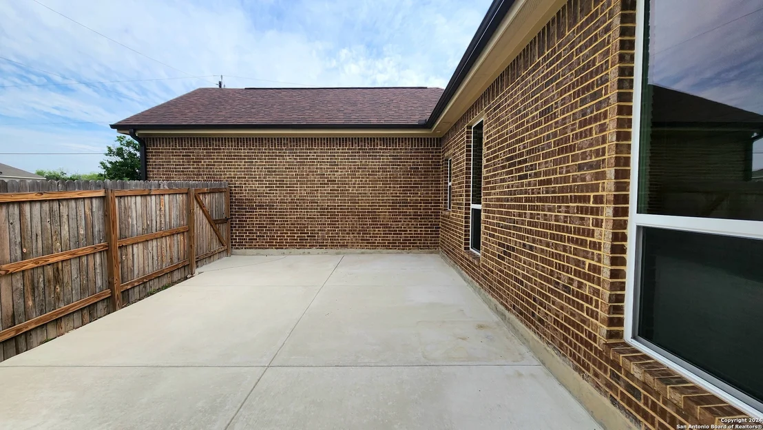 Photo of 712 COUNTY ROAD 3823
