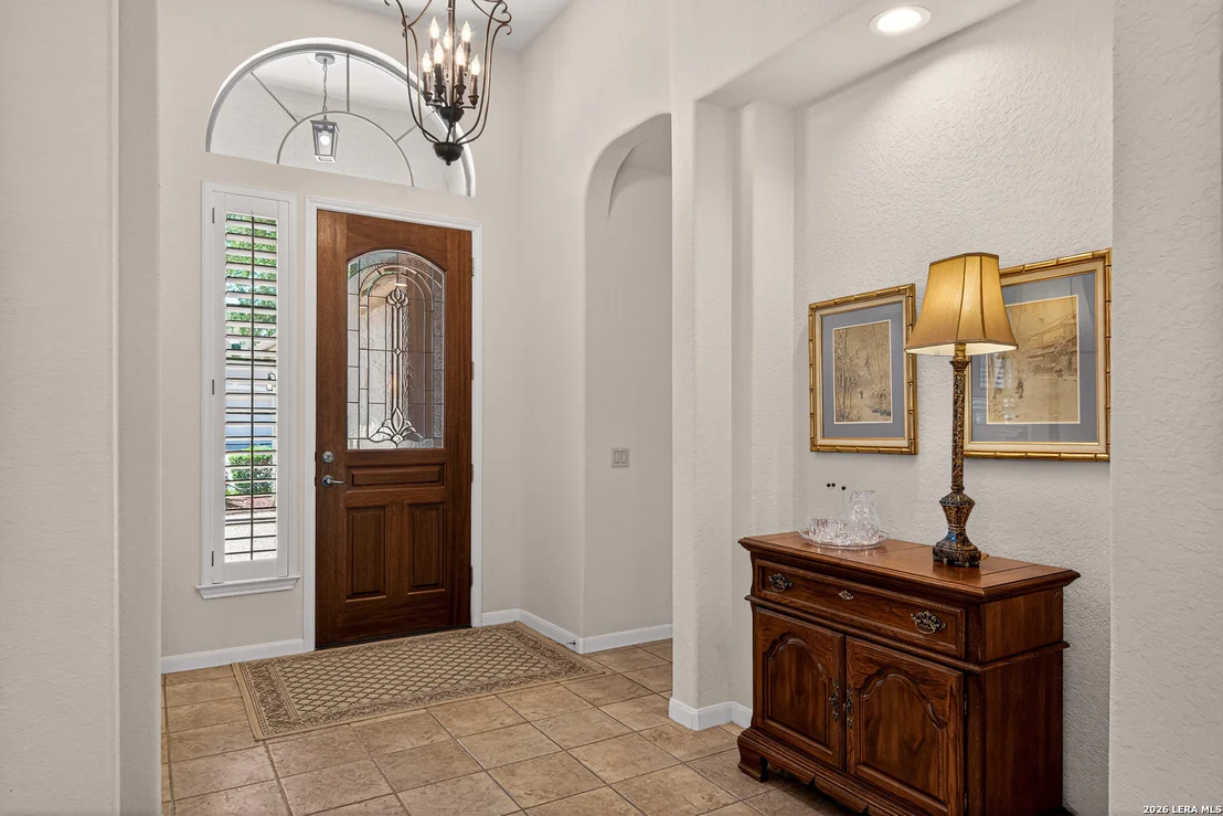 Photo of 239 Garden Hl