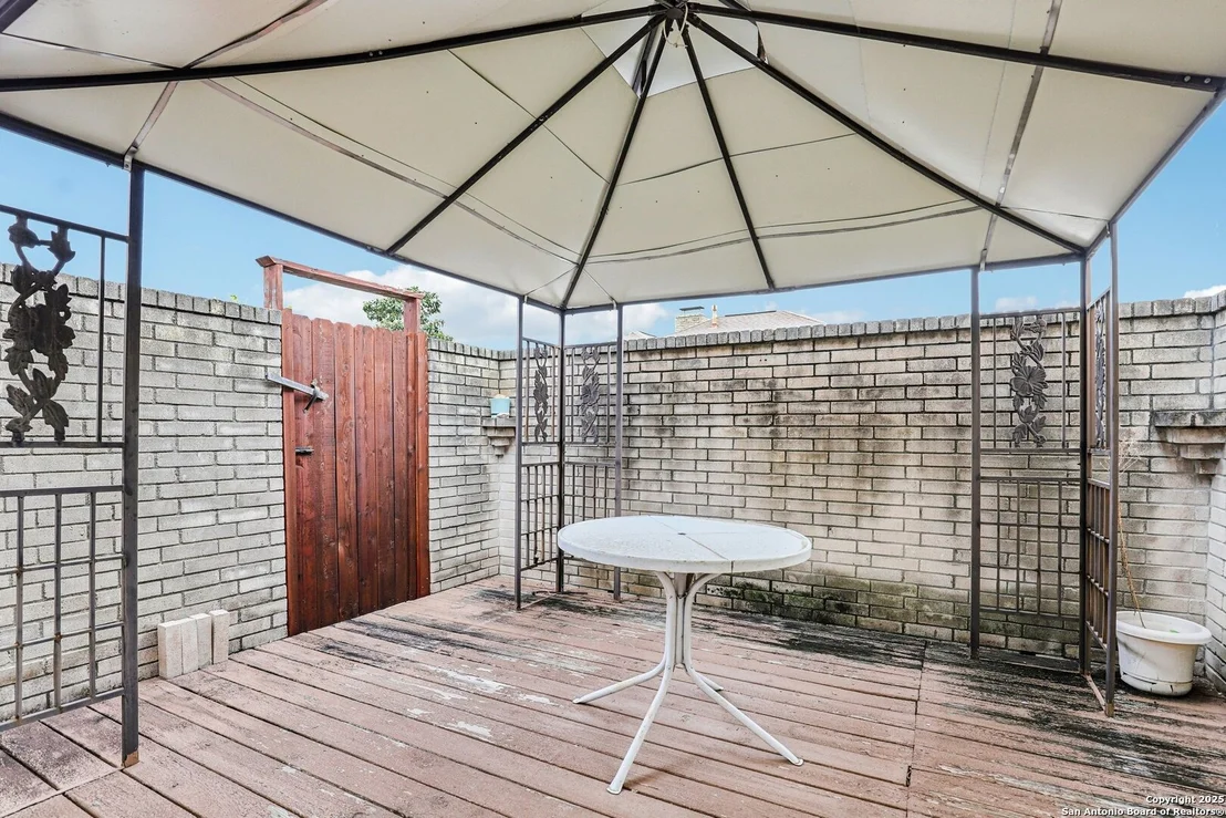 Photo of 5817 Winding Ridge