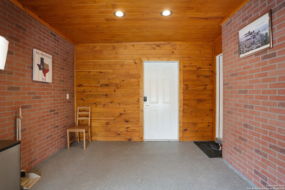 Photo of 750 WAYSIDE DR