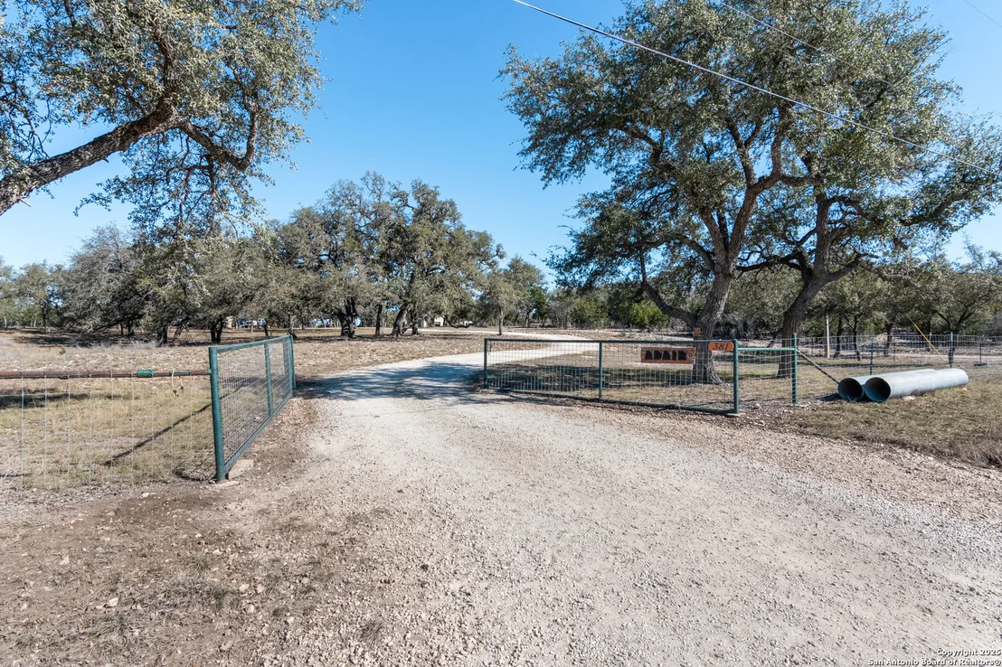 Photo of 381 Camino Primero