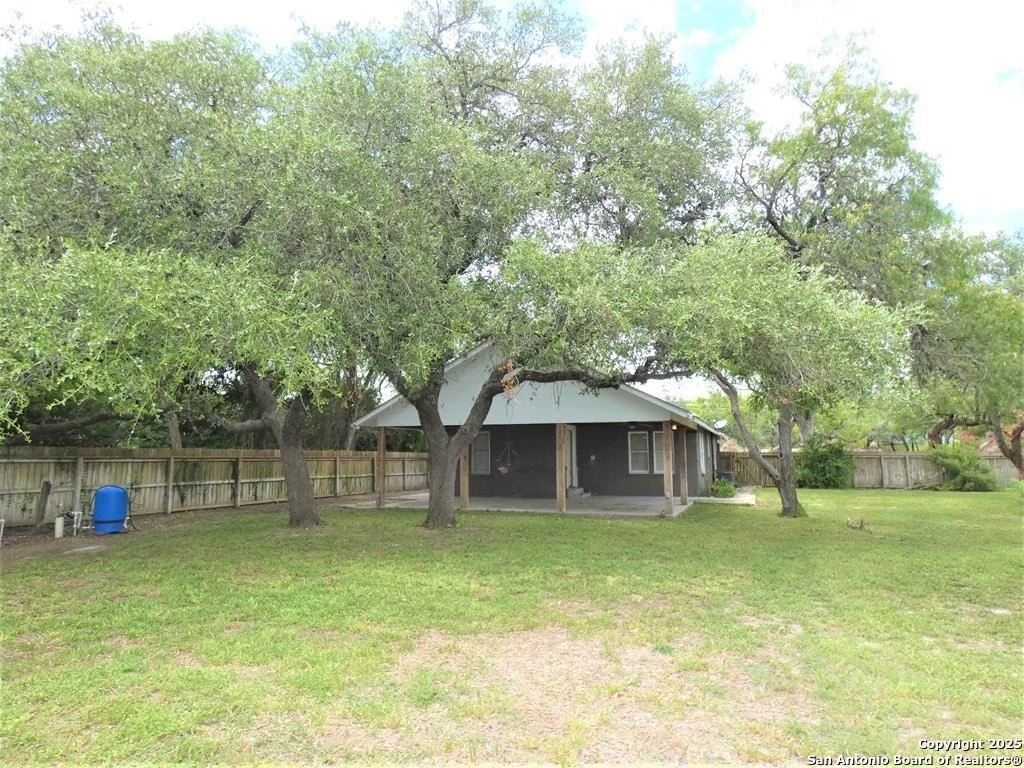 Photo of 158 Bronco Lane