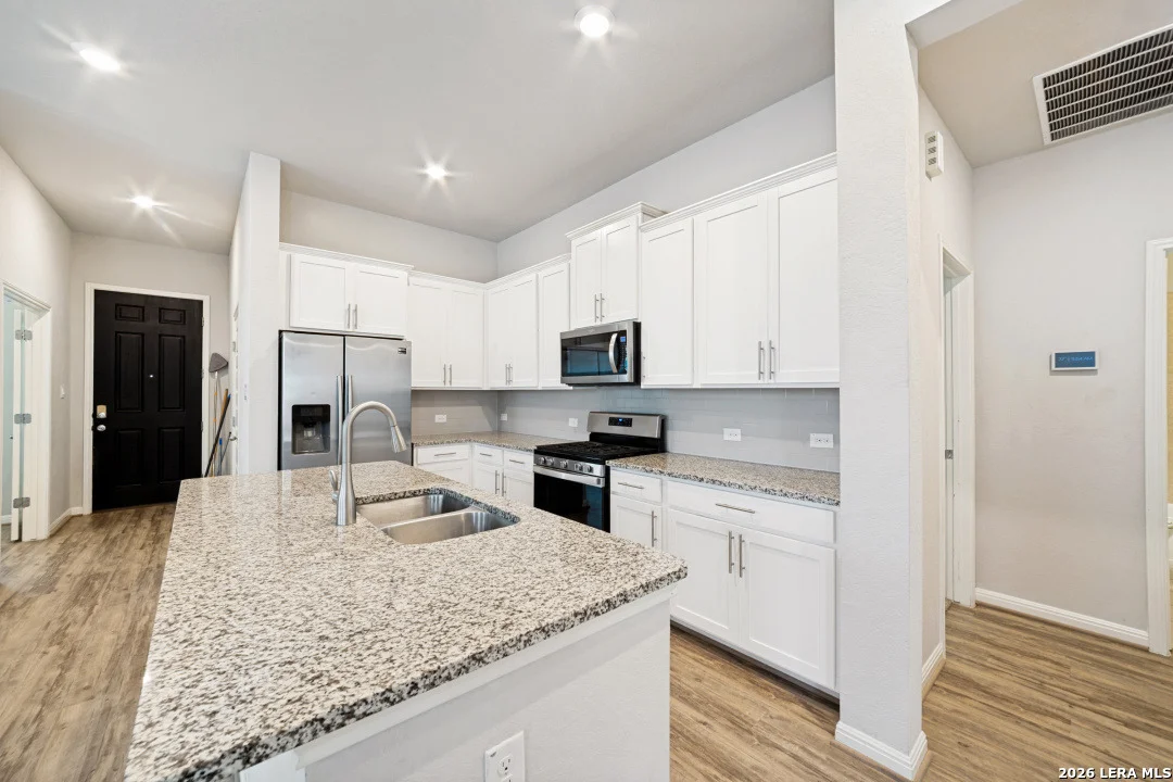 Photo of 12939 Staubach