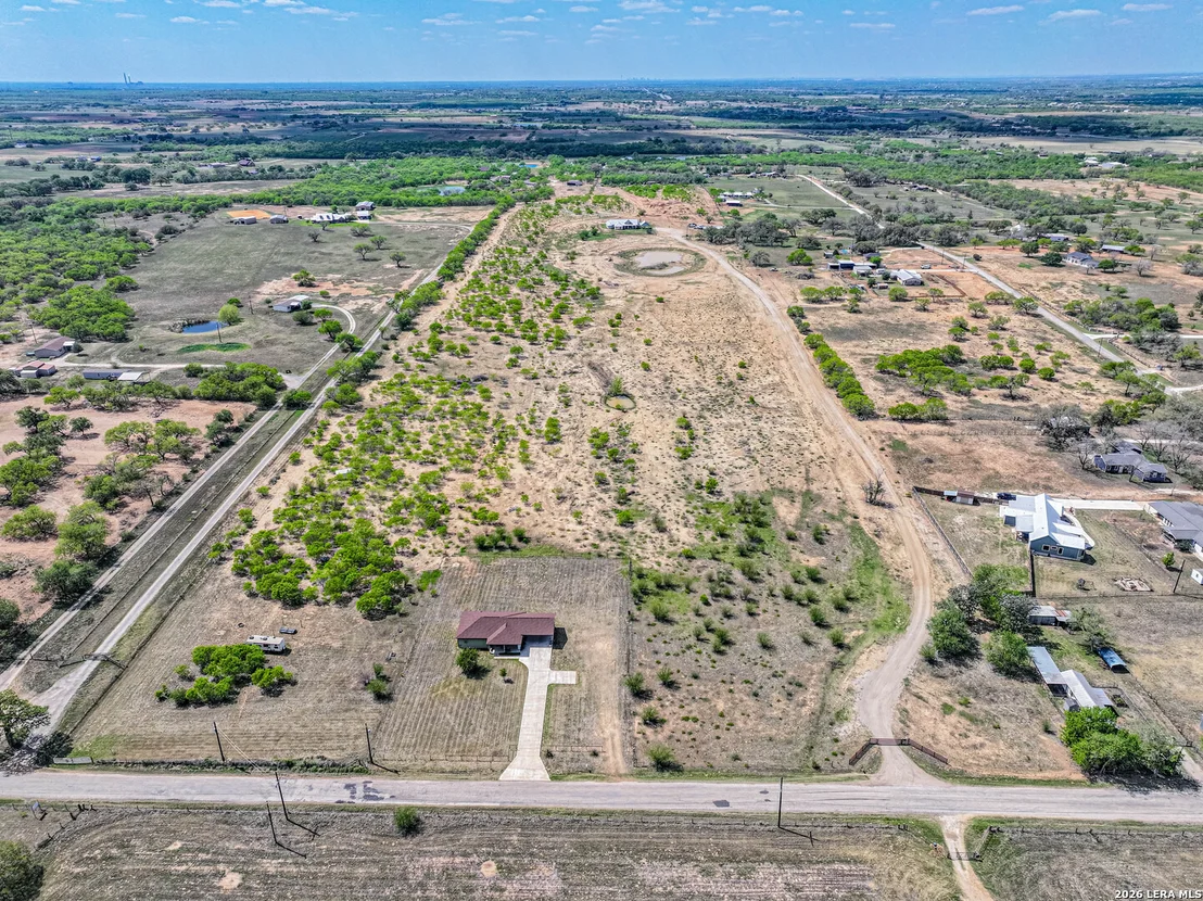 Photo of 946 County Road 361