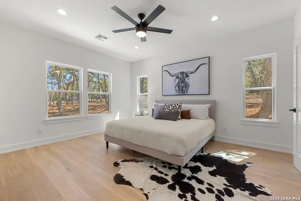 Photo of 408 Rust Ranch Rd