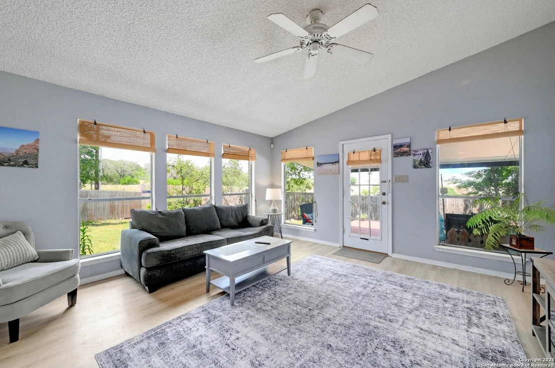Photo of 3734 Colter