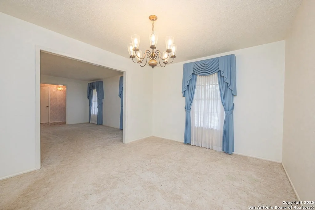 Photo of 23 Encino Loma