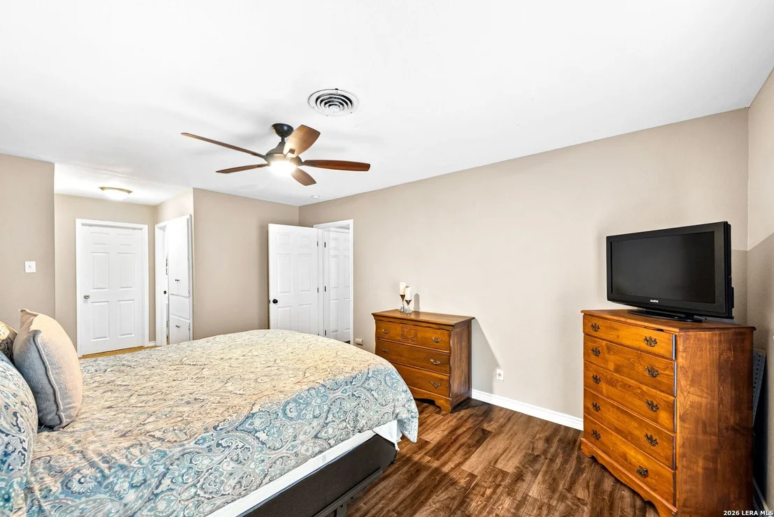 Photo of 14307 Oak Shadows Dr
