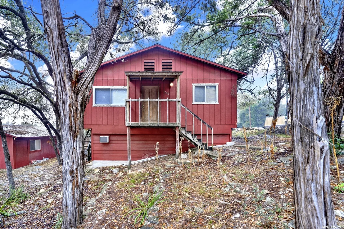 Photo of 705 shadyview