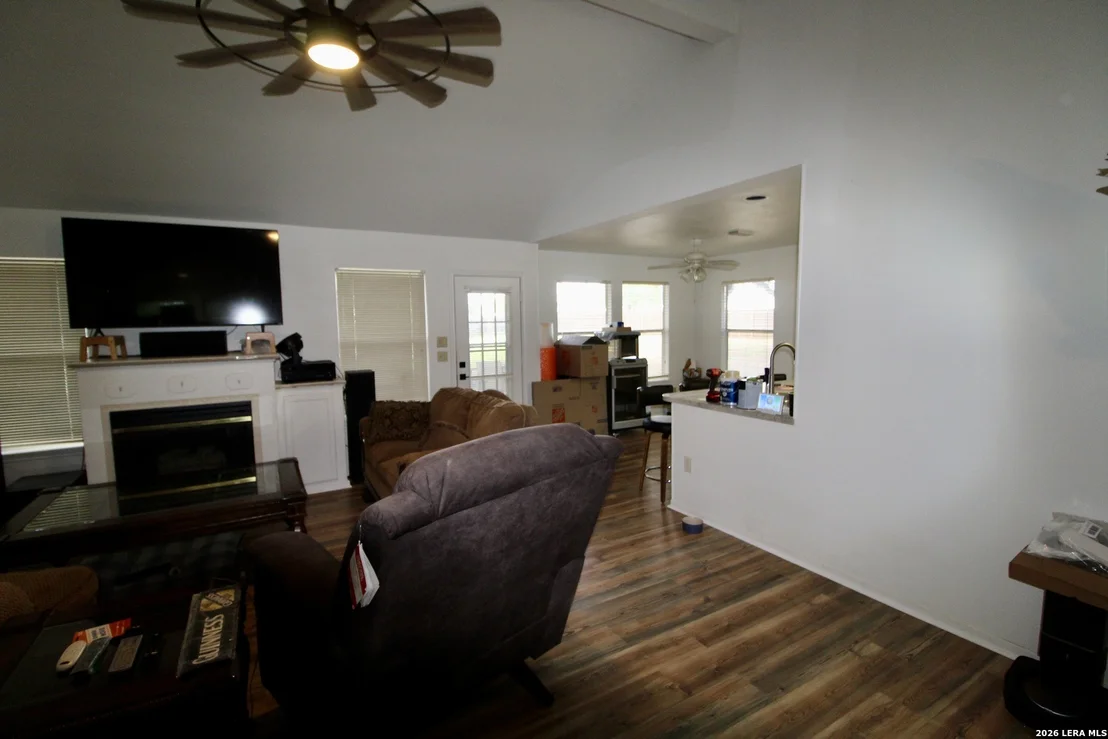 Photo of 19470 Blume Dr
