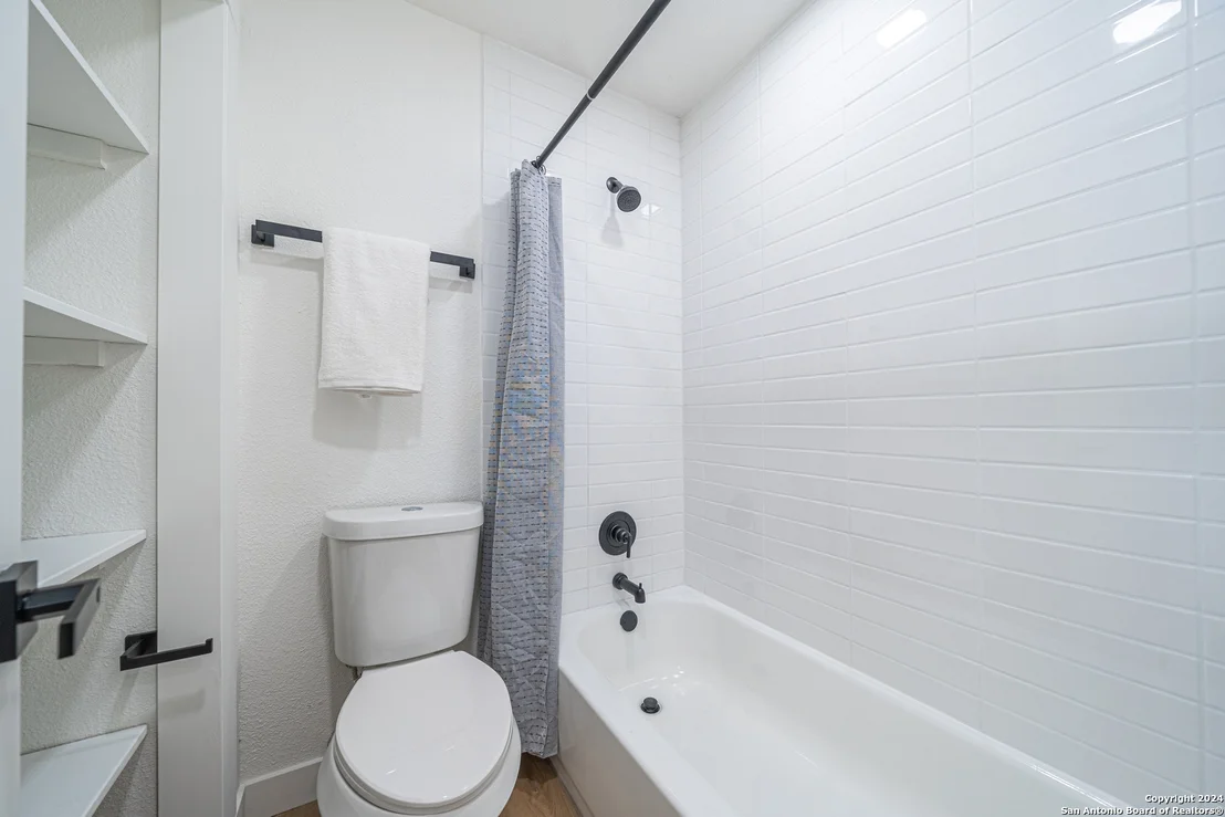 Photo of 3127 COLONY DR